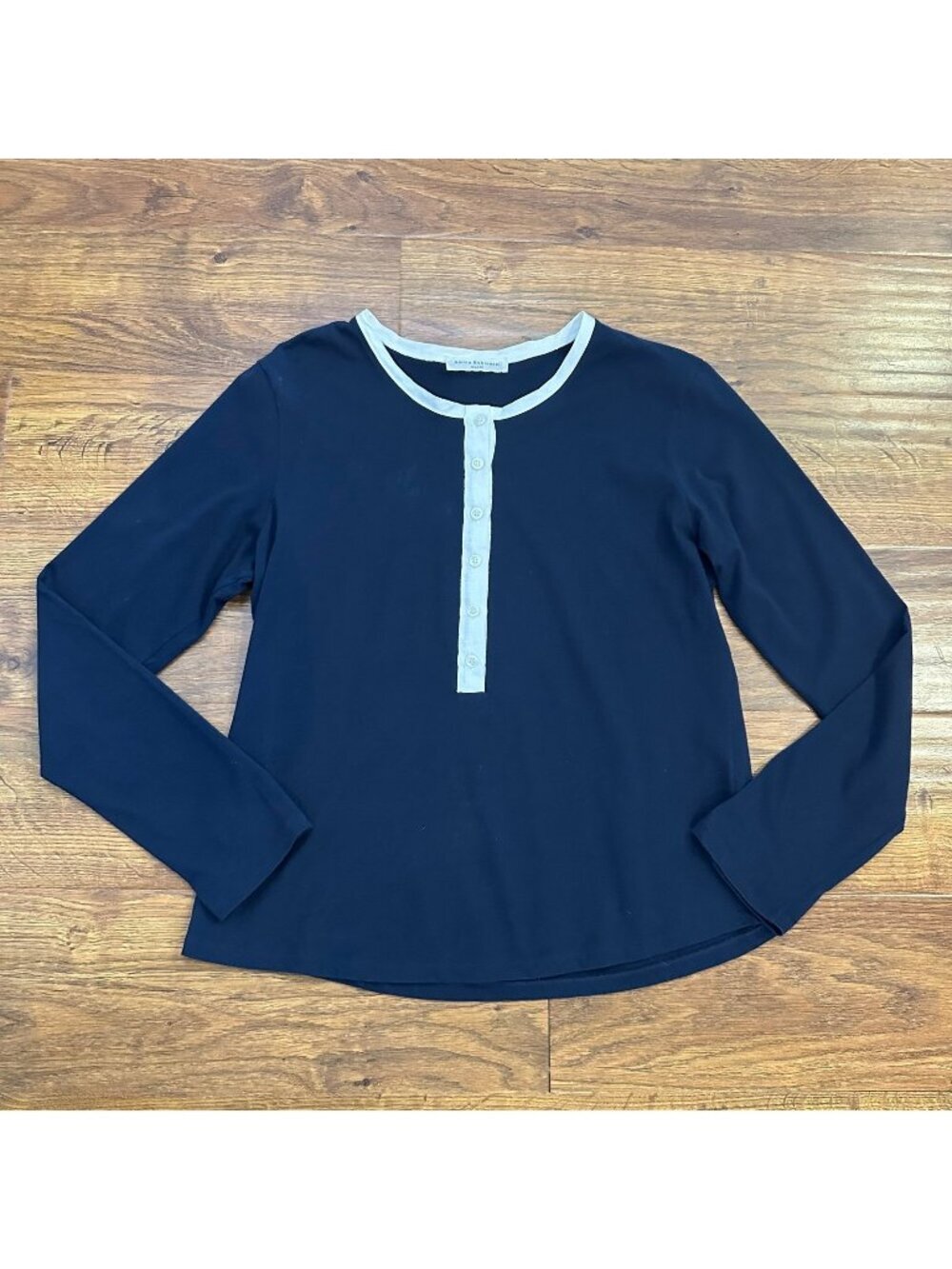 amina rubinacci navy Henley top